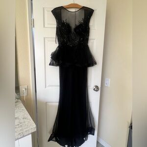 Party dress Micheal ducal size 4